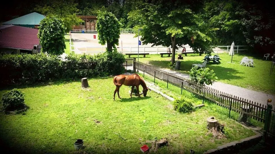 Agriturismo La Fornace Centro Ippico Como Vakantieboerderij