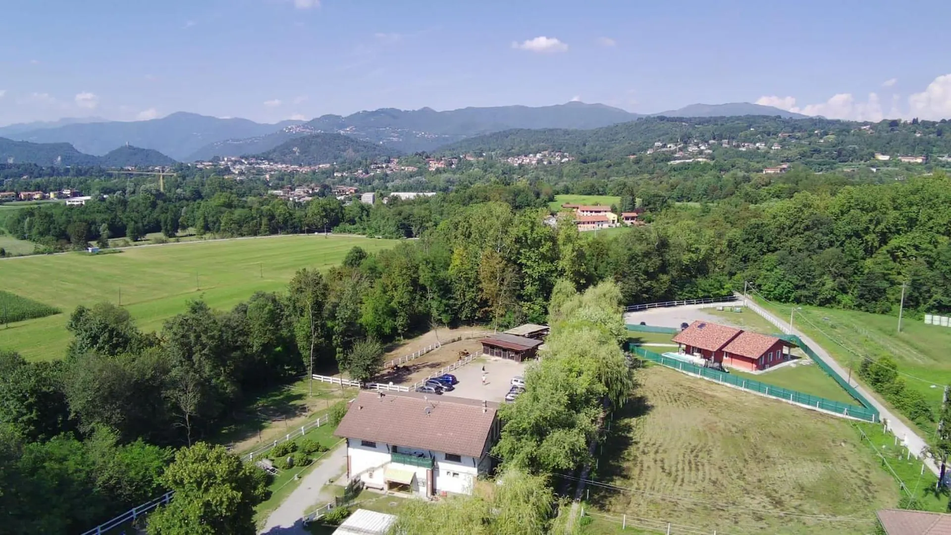 Agriturismo La Fornace Centro Ippico Como